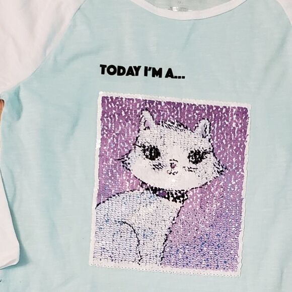 2 in 1 Sequin Changing Cat/ Unicorn Design Shirt - Picture 2 of 8
